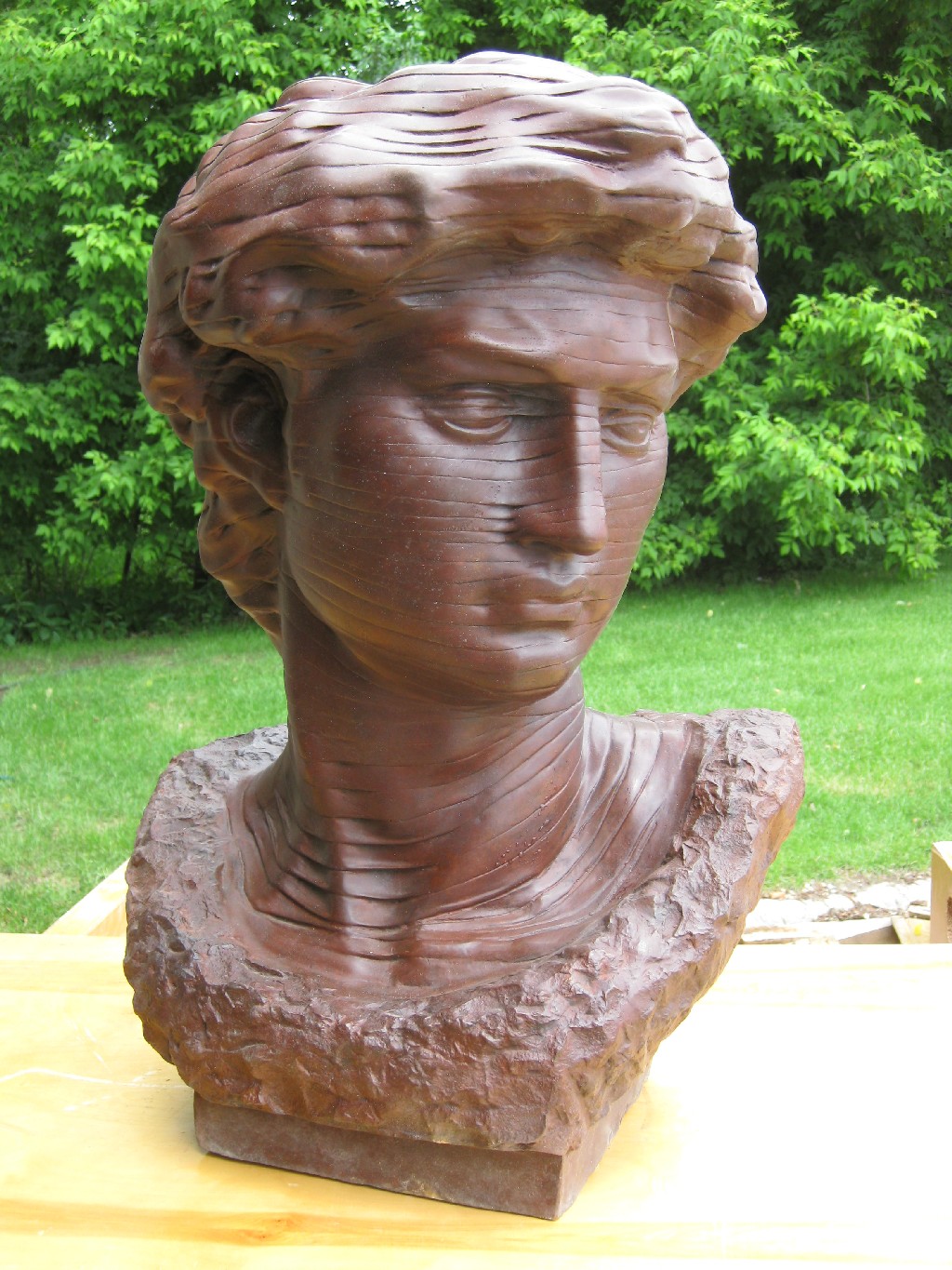 Invisble David Bronze - 32x18x14